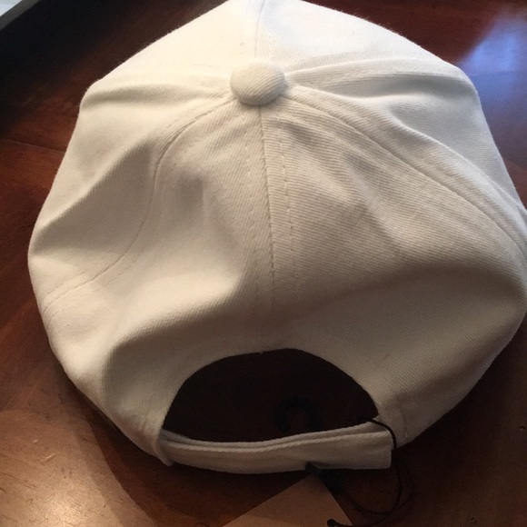 Embroidered Bride baseball hat - Picture 2 of 3